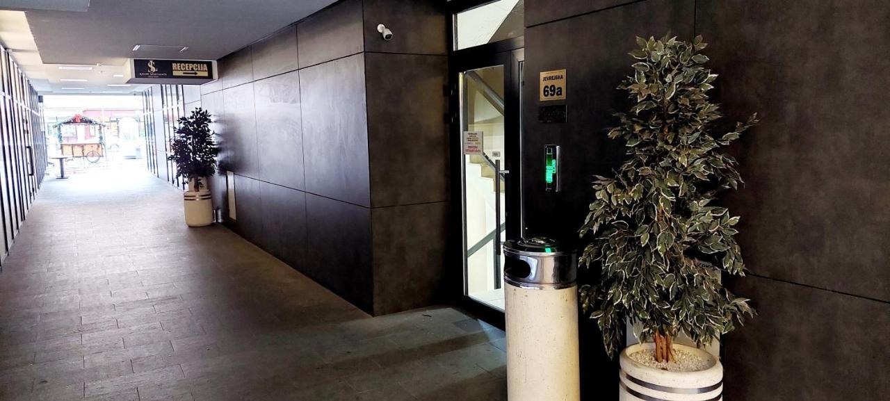 Extra Apartman City Centre Banja Luka Exterior photo