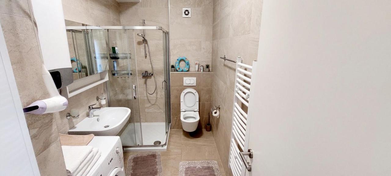 Extra Apartman City Centre Banja Luka Exterior photo