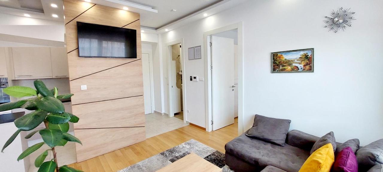 Extra Apartman City Centre Banja Luka Exterior photo