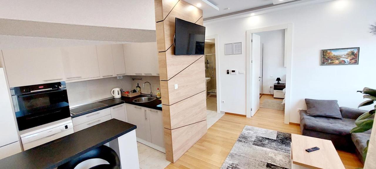 Extra Apartman City Centre Banja Luka Exterior photo